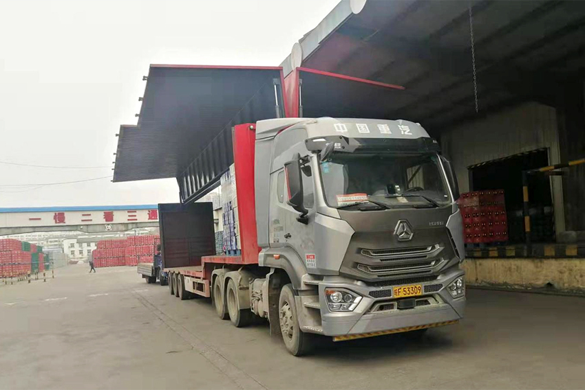 單日破4000！云南鐵路四月裝卸車創(chuàng)歷史新高